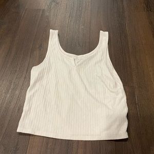 Women’s tank top.
